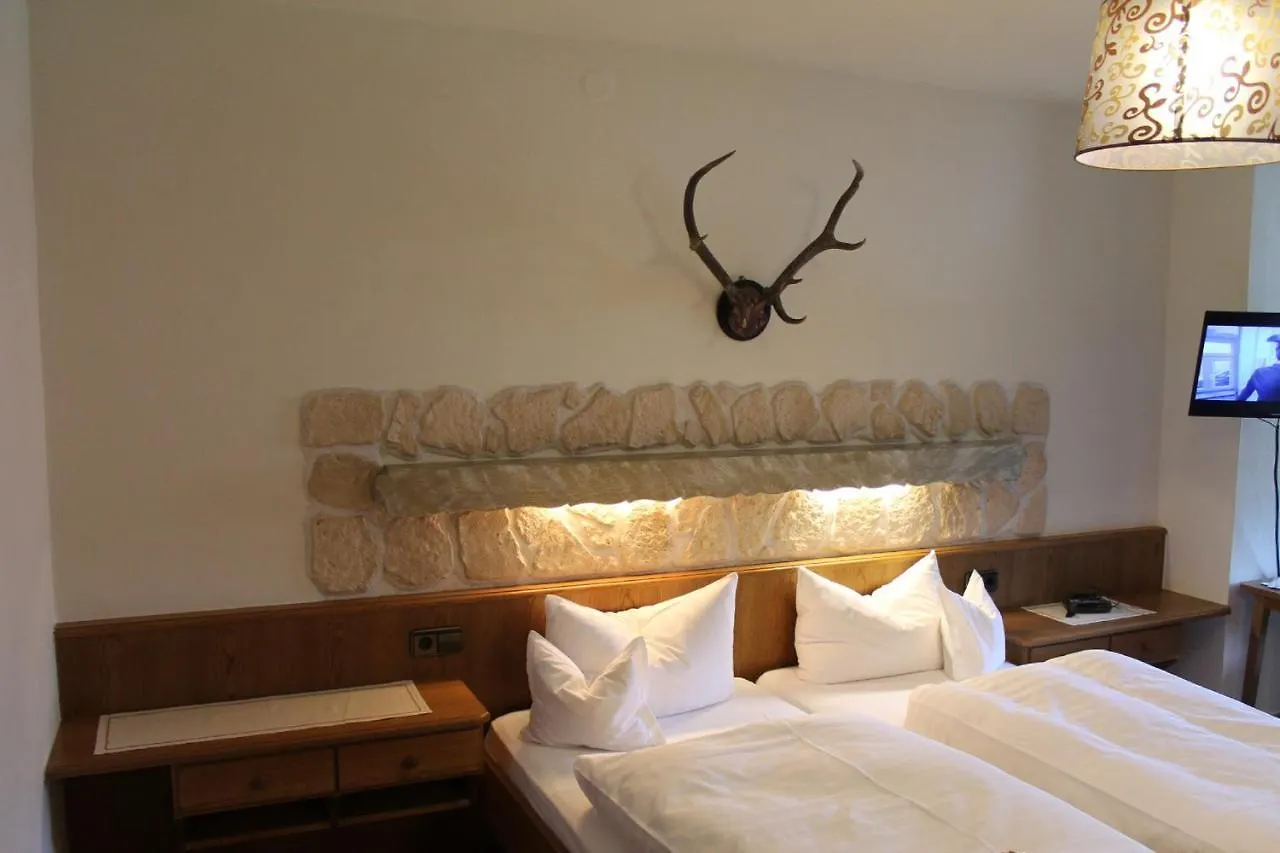 Deva Hotel-Restaurant Fischerwirt Inklusive Chiemgau Card 3*, Ruhpolding